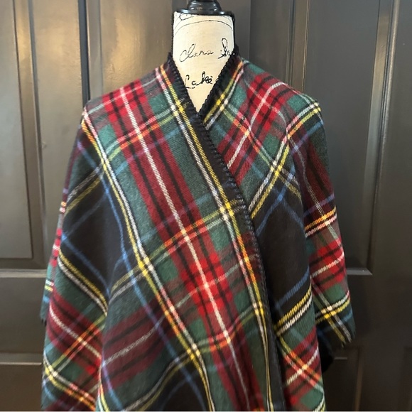 Woolrich women's Cozy Blanket Wrap shawl cape tartan plaid - one size (j10) - Picture 5 of 11